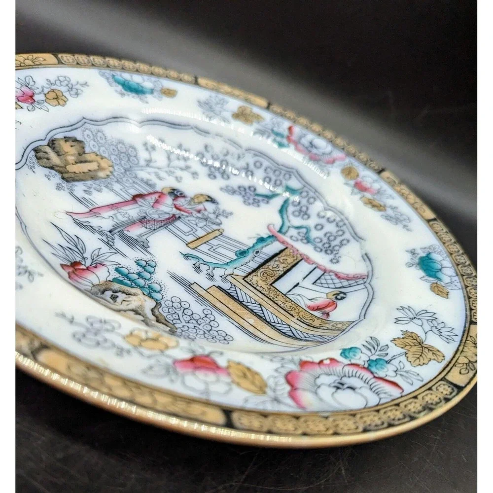 Antique Bates Walker & Co Polychrome Oriental 10.25